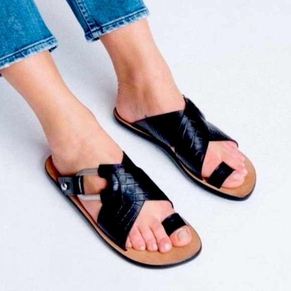 rag & bone Shoes - NEW Rag & Bone August Croc Embossed Leather Slide Sandals In Black